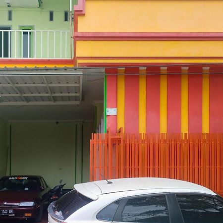 Reddoorz Syariah At Shakira Alesha Enggal Hotel Bandar Lampung Buitenkant foto